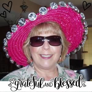 Meet your Posher, Carol